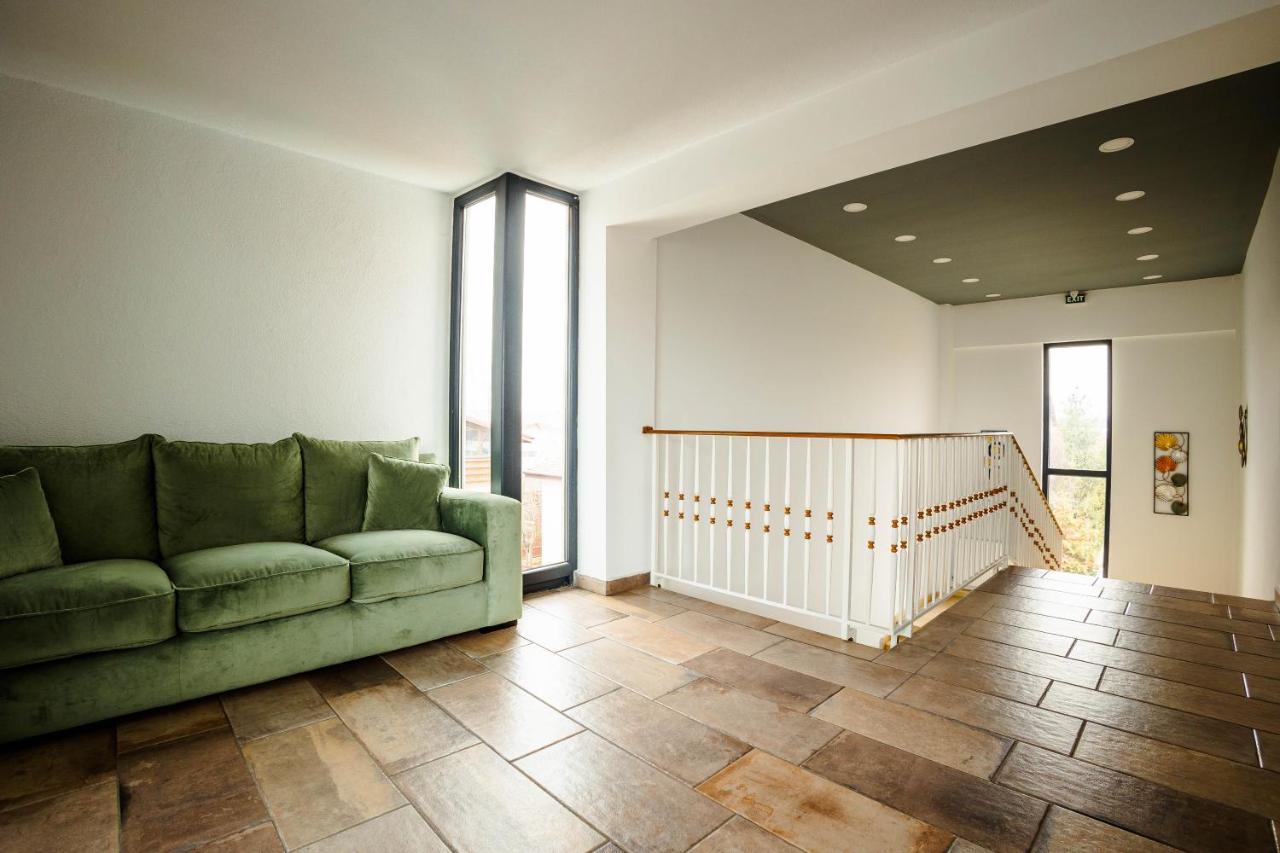 Bliss Inn Tunari Voluntari Exteriér fotografie